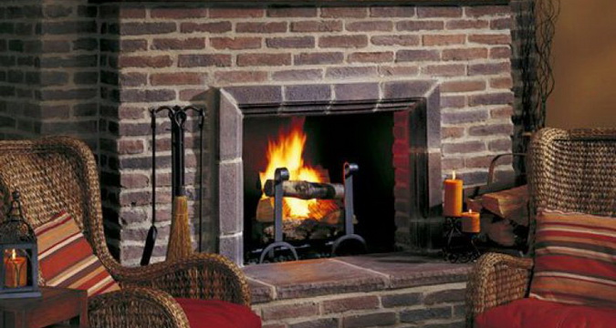 Отопление дома твердым топливом: печь, котел и камин